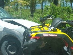 Policial civil morre após colidir quadriciculo em carro