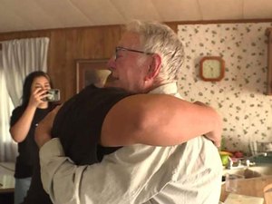 Entregador de pizza de 89 anos ganhar gorjeta de US$ 12 mil