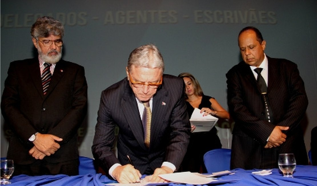 Governo de Alagoas nomeia novos delegados, agentes e escrivães