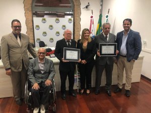 Médico e fotógrafo são homenageados com as comendas Arthur Ramos e Pastor José Antônio dos Santos