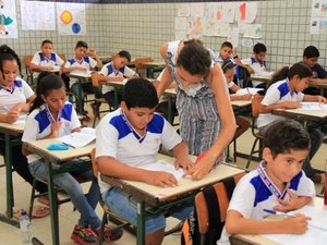 Edital com 800 vagas para Rede Estadual de Educação será lançado até 31 de outubro
