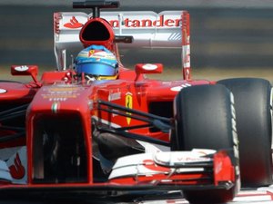 Ferrari fará votação na internet para definir o nome do carro de 2014