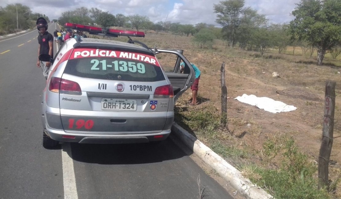 Corpo de adolescente é encontrado em rodovia