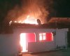 Chamas tomam residência no bairro Retiro e mobilizam Bombeiros em Junqueiro