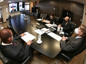 Comissão do TJAL discute segurança interna e de magistrados