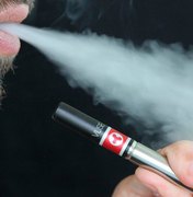 Adolescente é apreendido com cigarro eletrônico dentro de escola em Arapiraca