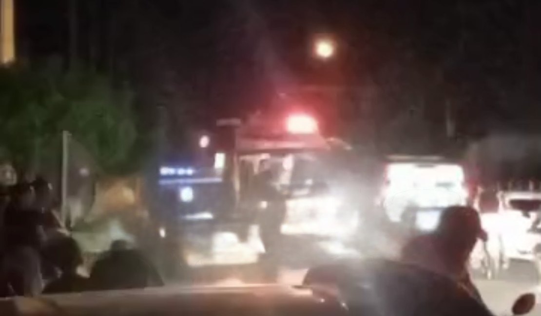 Colisão entre carro e motocicleta deixa três feridos em estrada rural de Craíbas