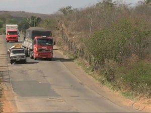 Neto tenta evitar acidente fatal do avô, mas vítima é atropelada