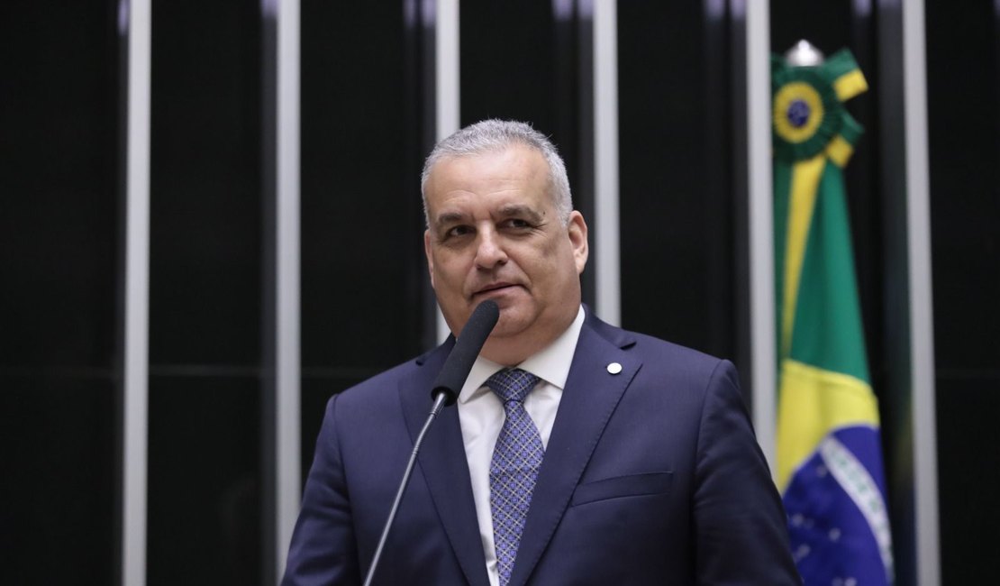 Alfredo Gaspar diz que rejeição de Messias no Senado é “derrota humilhante” de Lula