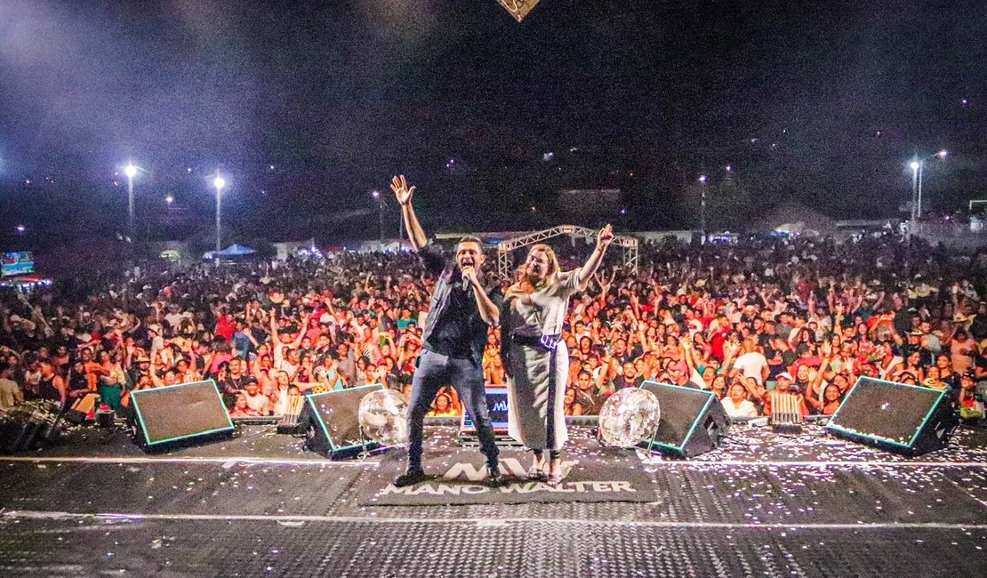 Público lota o pátio de eventos em dois dias de festa em Porto Calvo