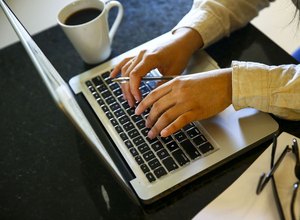 Formação de professores é entrave ao uso de tecnologia em sala de aula