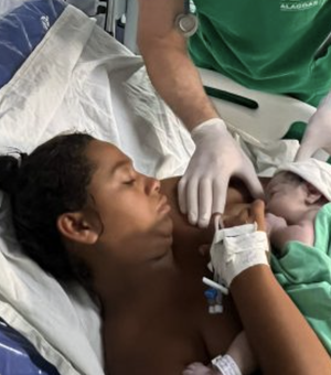 Primeiro bebê nascido em Alagoas em 2024 é uma menina de Delmiro Gouveia