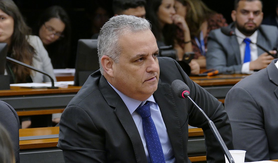 Deputado Alfredo Gaspar vota a favor pelo fim do DPVAT