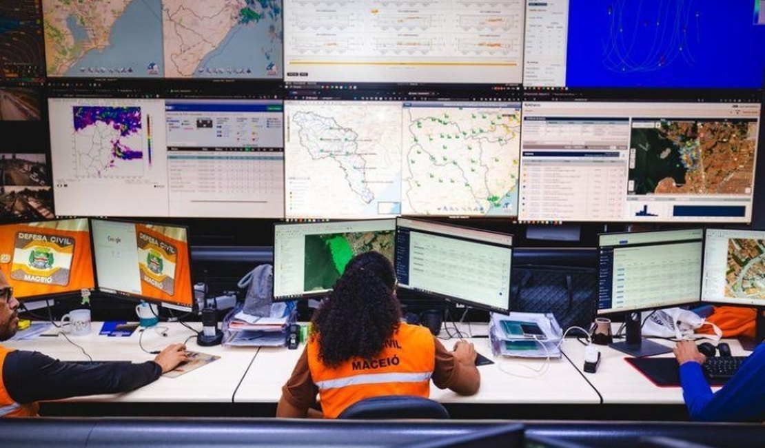 Defesa Civil alerta para chuvas e ventos intensos neste fim de semana em Maceió