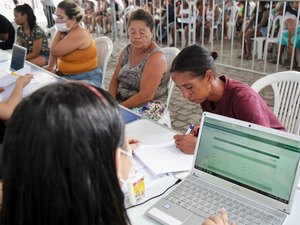 Estado realiza pagamento da segunda parcela do Auxílio-Chuvas aos desabrigados e desalojados