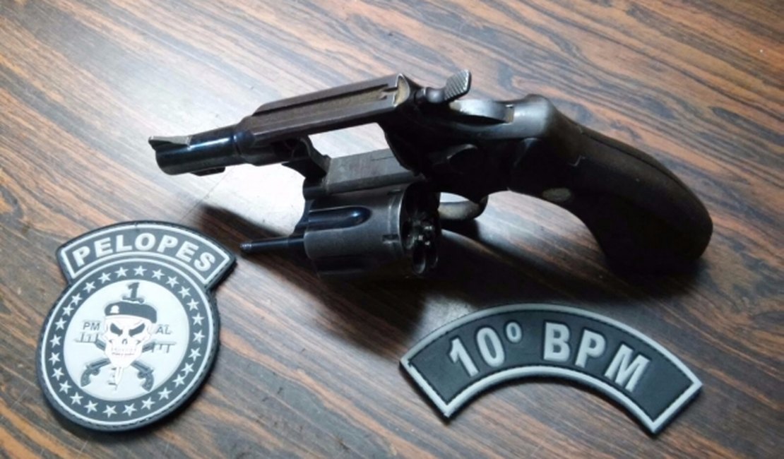 Jovem é preso com arma de fogo em Palmeiras dos Índios
