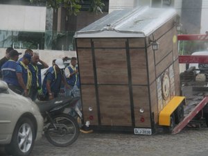 Secretaria alerta donos de food trucks para regularizar situação