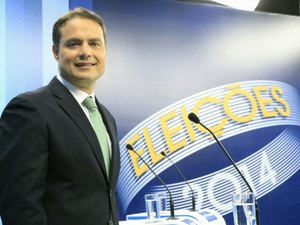 Renan Filho participa de mais um debate