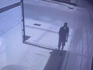 Jovem é preso ao tentar invadir prédio de delegado em Maceió