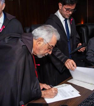 Desembargador Alcides Gusmão toma posse como presidente do TRE-AL
