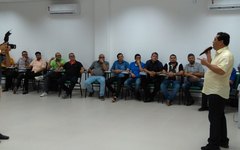 Severino Pessoa se reúne em Arapiraca com funcionários do setor atacadista