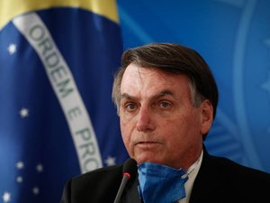Bolsonaro edita regras que contrariam medidas de governadores sobre circulação interestadual e intermunicipal