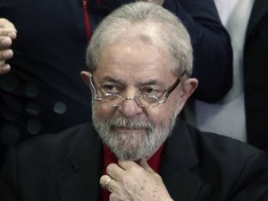 Juiz Sérgio Moro confisca R$ 606 mil de Lula