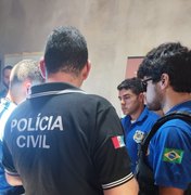 Polícia apreende adolescente envolvido em ameaças a alunos e funcionários de colégio em Maceió