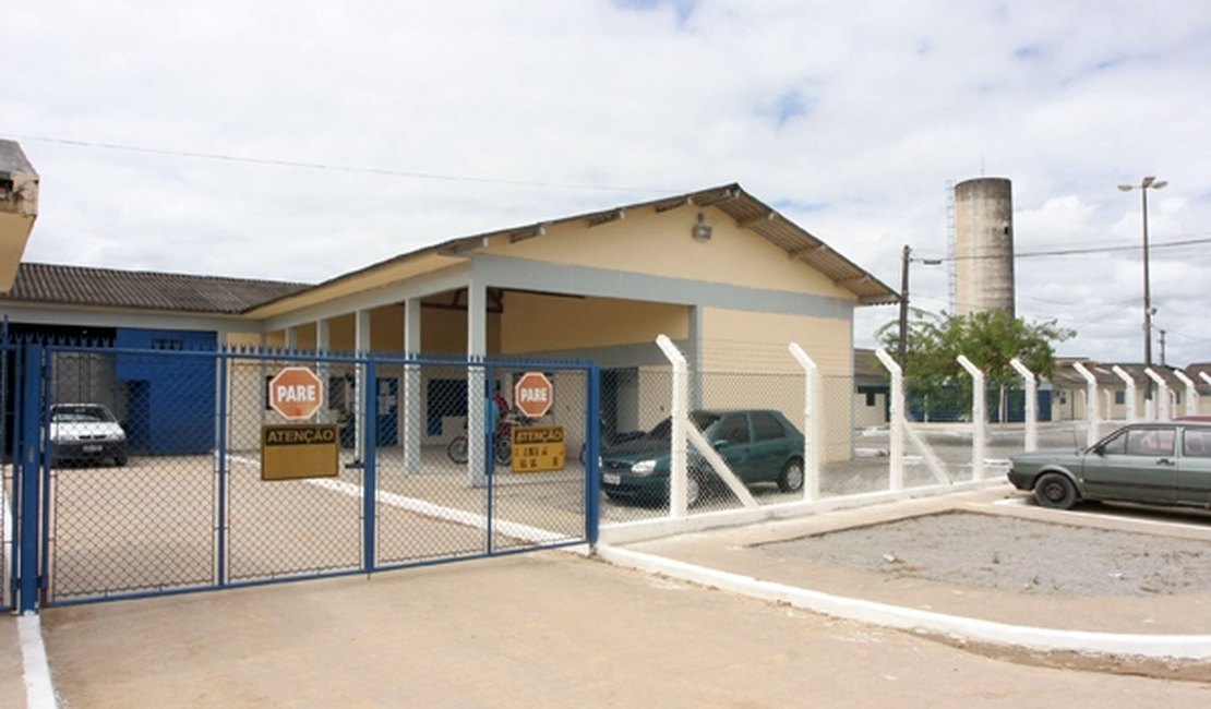 Militares custodiados no Sistema Prisional de Alagoas estão comendo biscoito