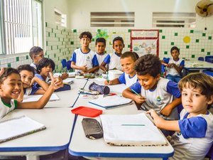 Educação amplia ações para contribuir com retomada segura das aulas