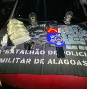 Armas de fogo e drogas são apreendidas em abordagens no interior de Alagoas