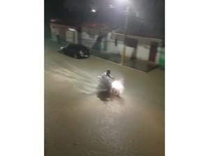 São Miguel dos Milagres fica com ruas inundadas