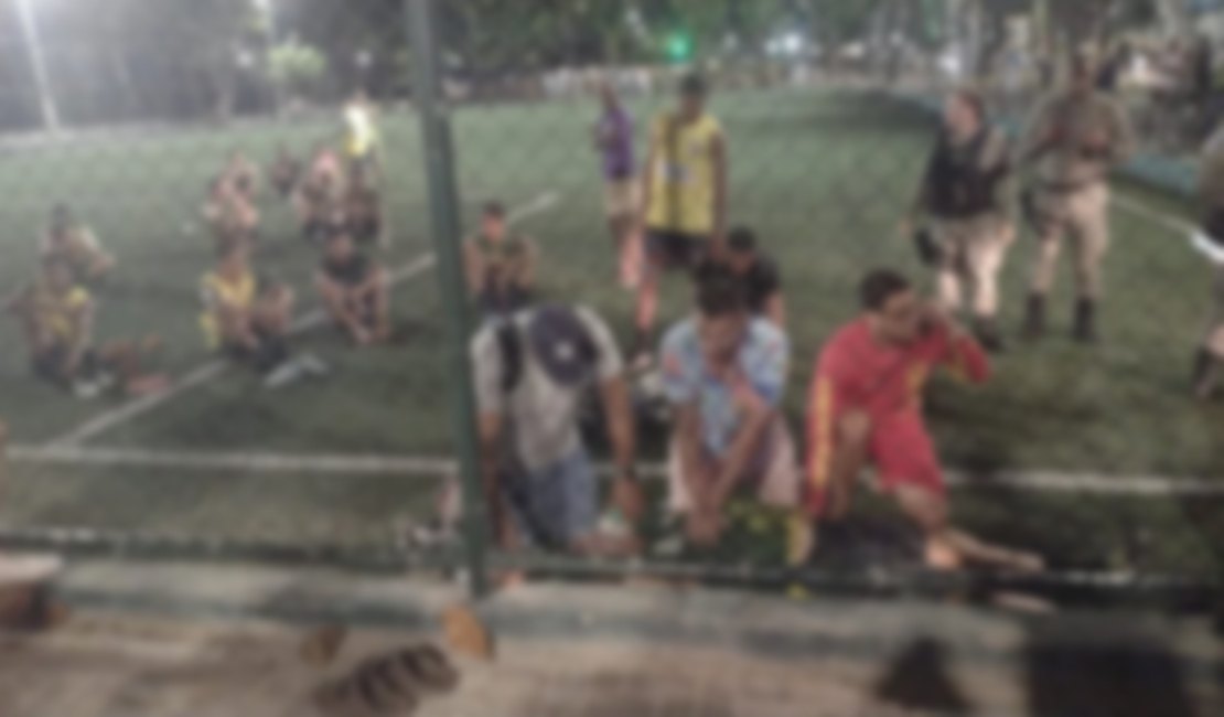 [Vídeo] Homem morre ao sofrer mal súbito durante racha na orla de Pajuçara, em Maceió