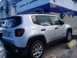 Quadrilha acusada de roubar veículos em PE e SE é presa em Maceió