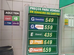 Motoristas de Palmeira se surpreendem com aumento no preço dos combustíveis