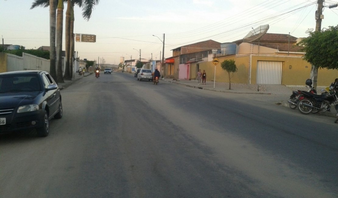 Menores assaltam depósito de bebidas em Arapiraca