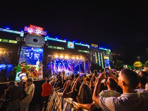 Abertura do Verão 2025 acontece em Maceió com show de Durval Lelys