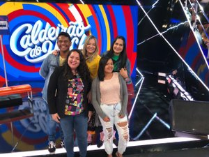 Estudantes do Sesi/AL conhecem o apresentador Luciano Huck