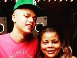 Após morte de filho, Tati Quebra Barraco diz que tiroteio 'nunca ocorreu'