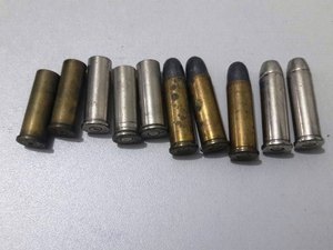 Submetralhadora artesanal é encontrada em residência no Cidade Universitária 