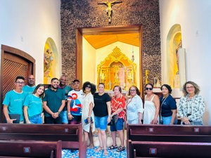 Visita guiada marca recepção de agentes de viagem pela Secretaria de Turismo de Japaratinga