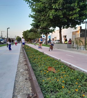 [Vídeo] Prefeito Luciano Barbosa inaugura 1º trecho da Ciclovia do Trabalhador em Arapiraca