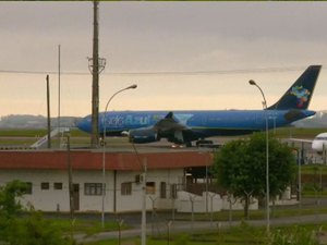 Corpo de Gugu Liberato é levado em comboio de Viracopos para velório em SP