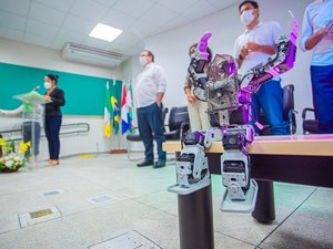 Luciano Barbosa parabeniza implantação de Espaço 4.0: 'Amplia oportunidades aos nossos jovens'