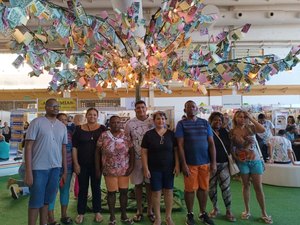 Usuários de Caps realizam visita à Bienal Internacional do Livro de Alagoas