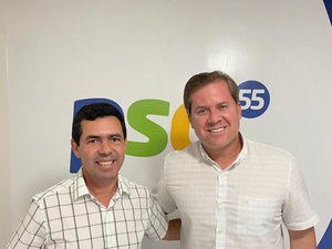 Prefeito de Craíbas se reúne com Max Beltrão para discutir desenvolvimento do município