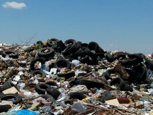 FPI do São Francisco multa prefeitura em R$ 252 mil por manter lixão na cidade