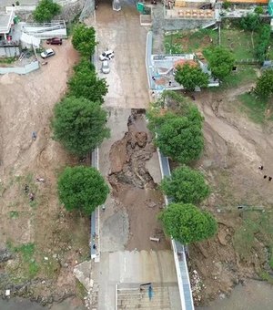 'Choveu dois meses em dois dias', diz coordenador da Defesa Civil sobre enxurrada em Piranhas