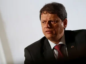 Governador eleito de São Paulo tem perfil do Twitter invadido