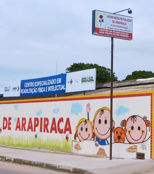 Médicos fazem doação mensal a Pestalozzi de Arapiraca